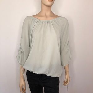 Bobeau 3/4 sleeves sage green peasant blouse NWT